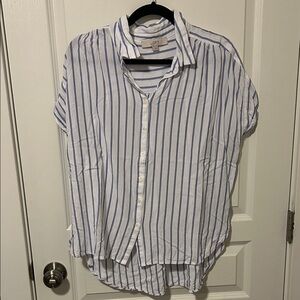 LOFT Women's White and Blue Striped Button Down Shirt
